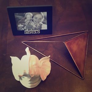 Wall and Frame Decor Bundle